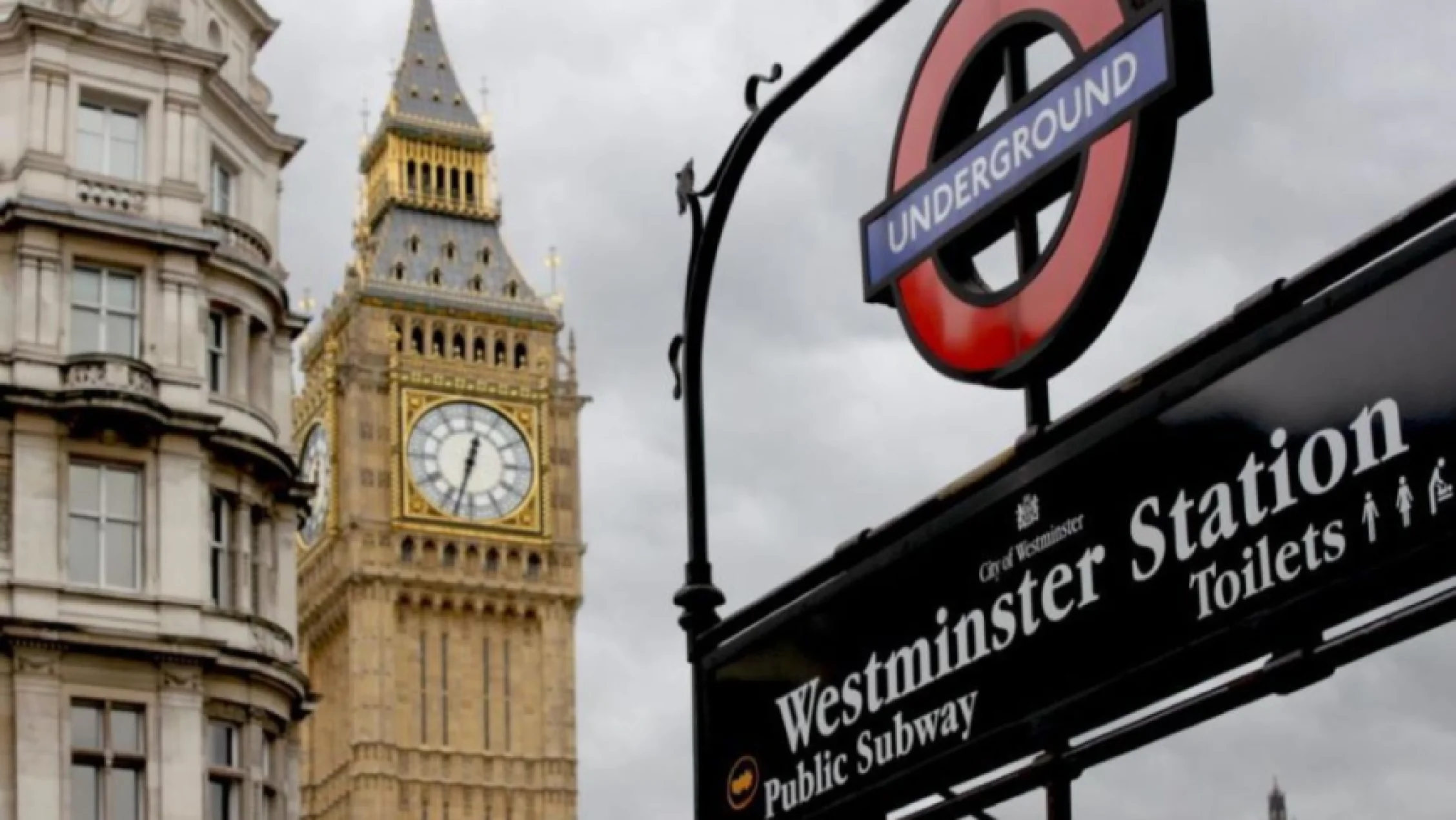 How to Get Around London to Meet an Escort